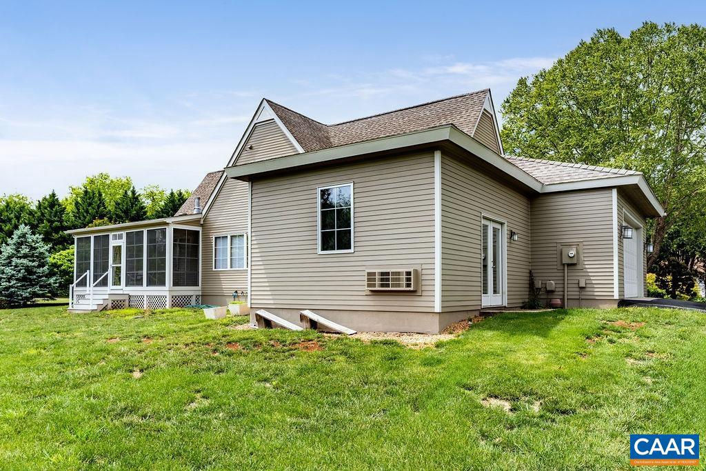1038 STONEY CREEK EAST, NELLYSFORD, Virginia 22958, 3 Bedrooms Bedrooms, ,2 BathroomsBathrooms,Residential,For sale,1038 STONEY CREEK EAST,664390 MLS # 664390