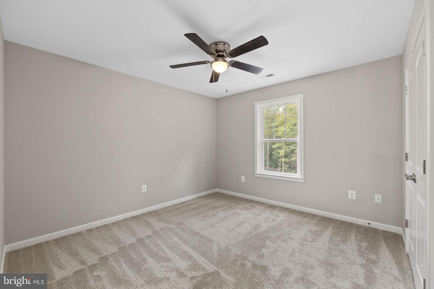11506 LIGHT LN, SPOTSYLVANIA, Virginia 22551, 4 Bedrooms Bedrooms, ,3 BathroomsBathrooms,Residential,For sale,11506 LIGHT LN,VASP2033034 MLS # VASP2033034