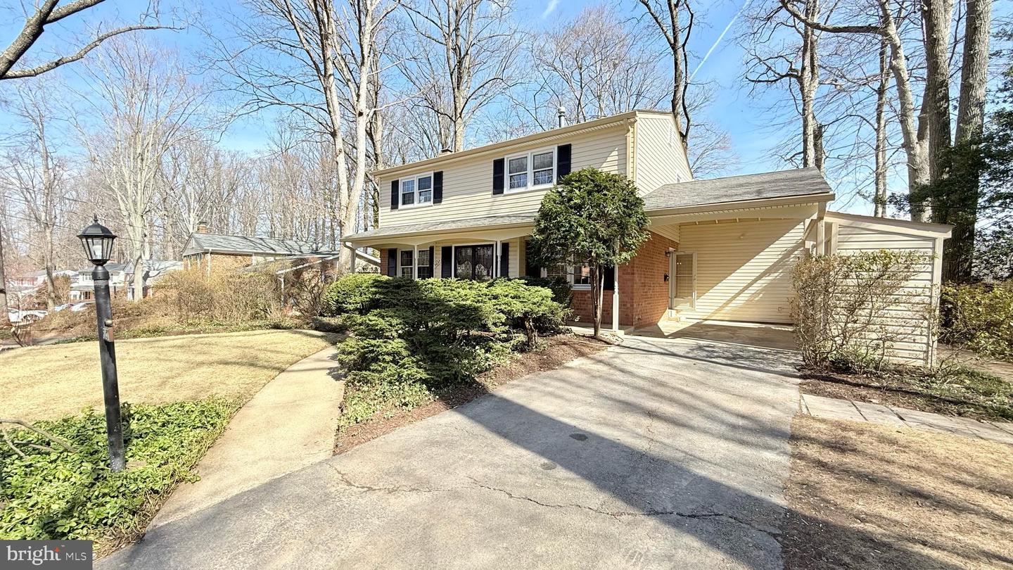 5037 LINETTE LN, ANNANDALE, Virginia 22003, 4 Bedrooms Bedrooms, ,3 BathroomsBathrooms,Residential,For sale,5037 LINETTE LN,VAFX2240238 MLS # VAFX2240238