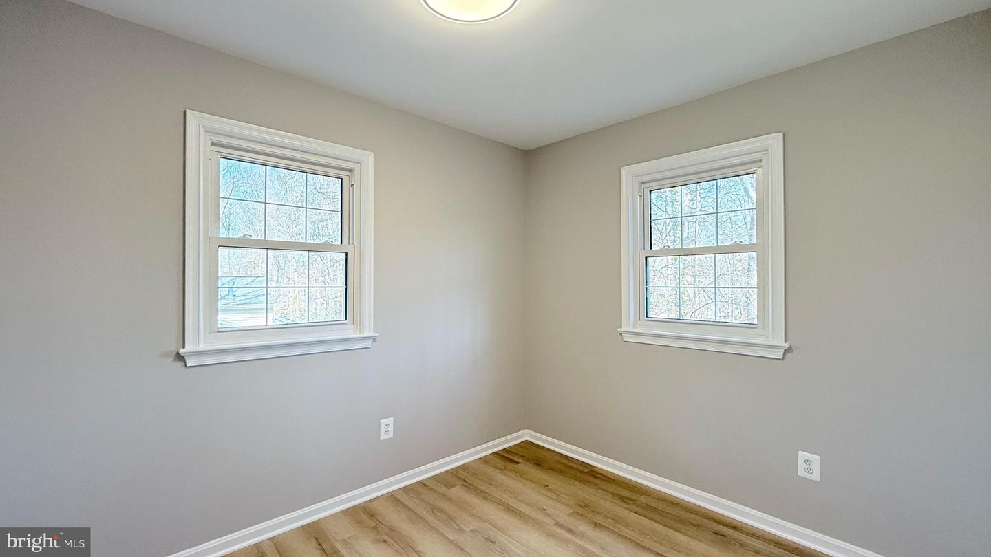 5037 LINETTE LN, ANNANDALE, Virginia 22003, 4 Bedrooms Bedrooms, ,3 BathroomsBathrooms,Residential,For sale,5037 LINETTE LN,VAFX2240238 MLS # VAFX2240238