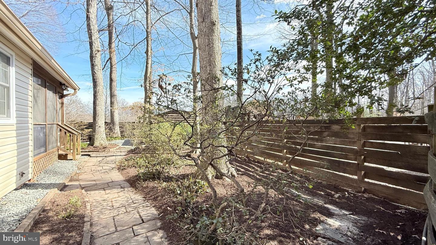 5037 LINETTE LN, ANNANDALE, Virginia 22003, 4 Bedrooms Bedrooms, ,3 BathroomsBathrooms,Residential,For sale,5037 LINETTE LN,VAFX2240238 MLS # VAFX2240238
