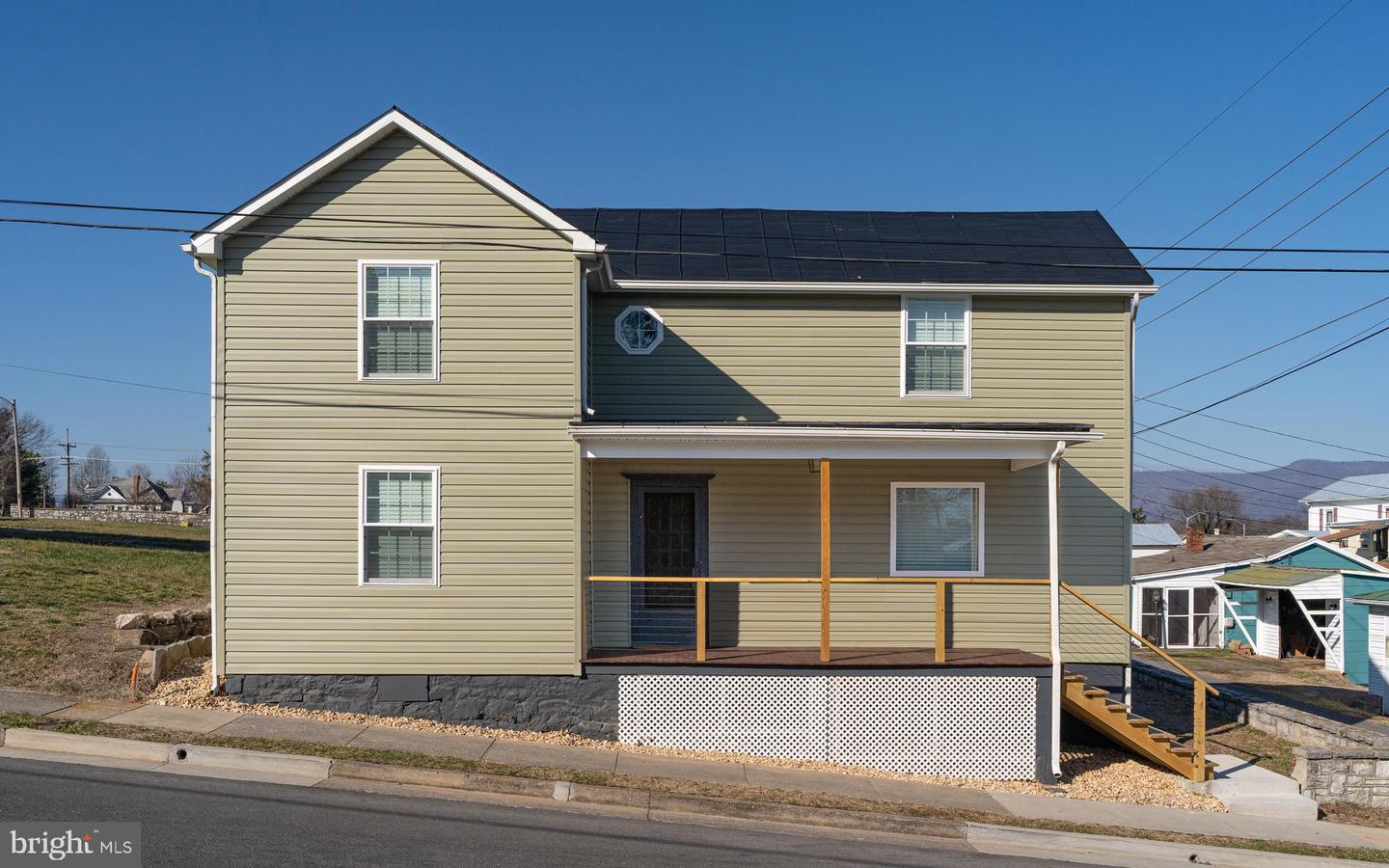 6 WILSON AVE, LURAY, Virginia 22835, 2 Bedrooms Bedrooms, ,2 BathroomsBathrooms,Residential,For sale,6 WILSON AVE,VAPA2004898 MLS # VAPA2004898