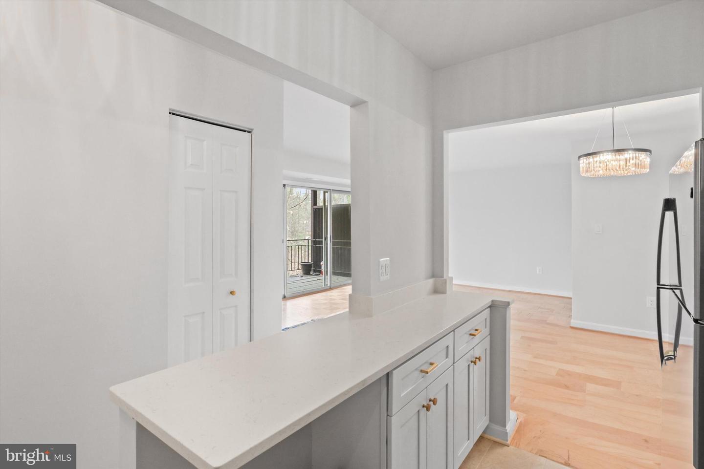 10167 FAIR WOODS DR #310, FAIRFAX, Virginia 22030, 2 Bedrooms Bedrooms, 2 Rooms Rooms,1 BathroomBathrooms,Residential,For sale,10167 FAIR WOODS DR #310,VAFC2006296 MLS # VAFC2006296