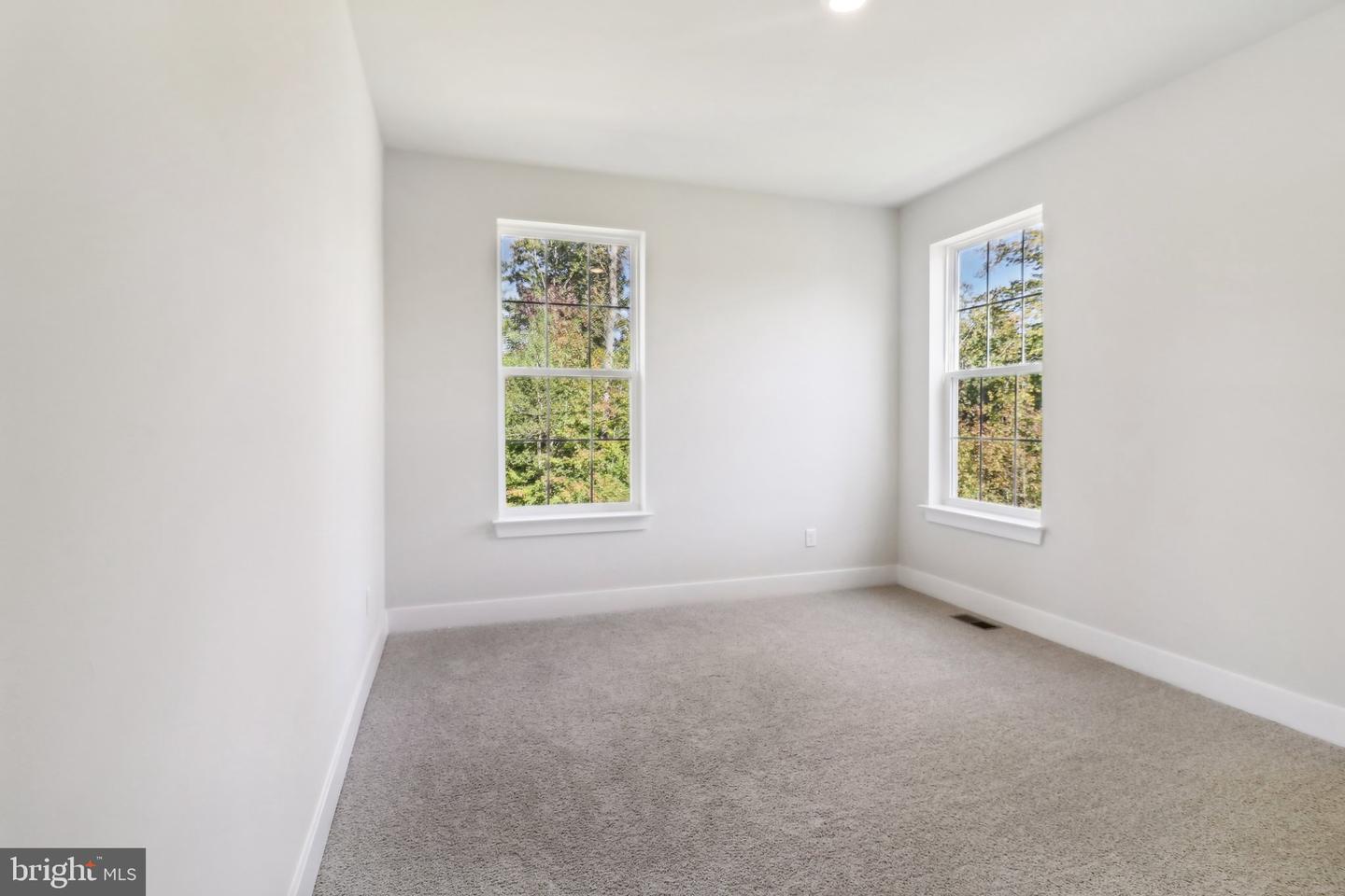 11798 WALES DR, FREDERICKSBURG, Virginia 22407, 5 Bedrooms Bedrooms, ,5 BathroomsBathrooms,Residential,For sale,11798 WALES DR,VASP2033046 MLS # VASP2033046