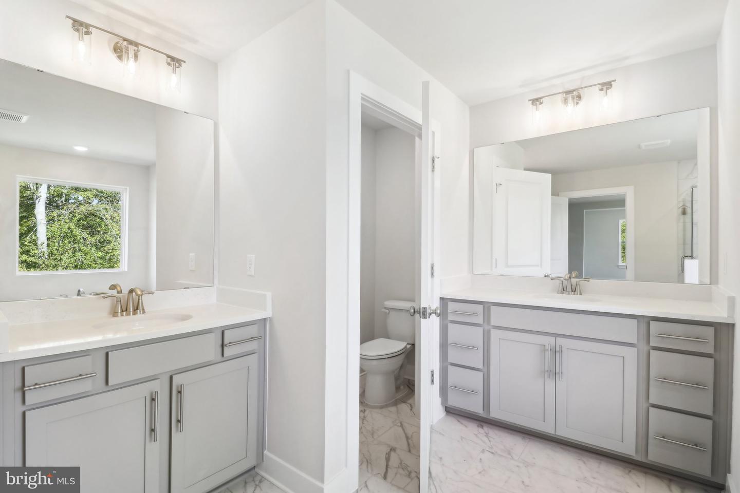 11798 WALES DR, FREDERICKSBURG, Virginia 22407, 5 Bedrooms Bedrooms, ,5 BathroomsBathrooms,Residential,For sale,11798 WALES DR,VASP2033046 MLS # VASP2033046