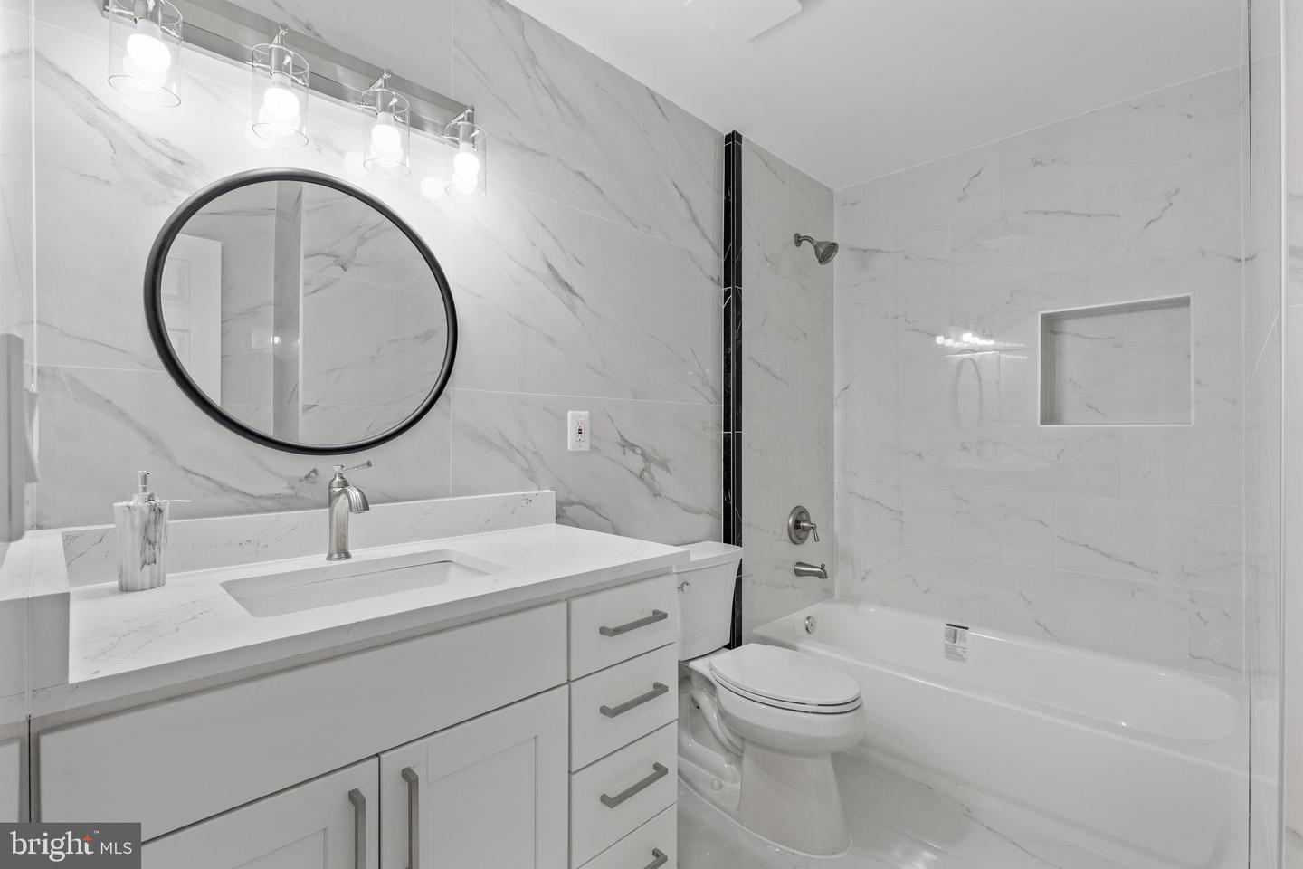 3051 SLEEPY HOLLOW RD, FALLS CHURCH, Virginia 22042, 7 Bedrooms Bedrooms, ,5 BathroomsBathrooms,Residential,For sale,3051 SLEEPY HOLLOW RD,VAFX2240250 MLS # VAFX2240250