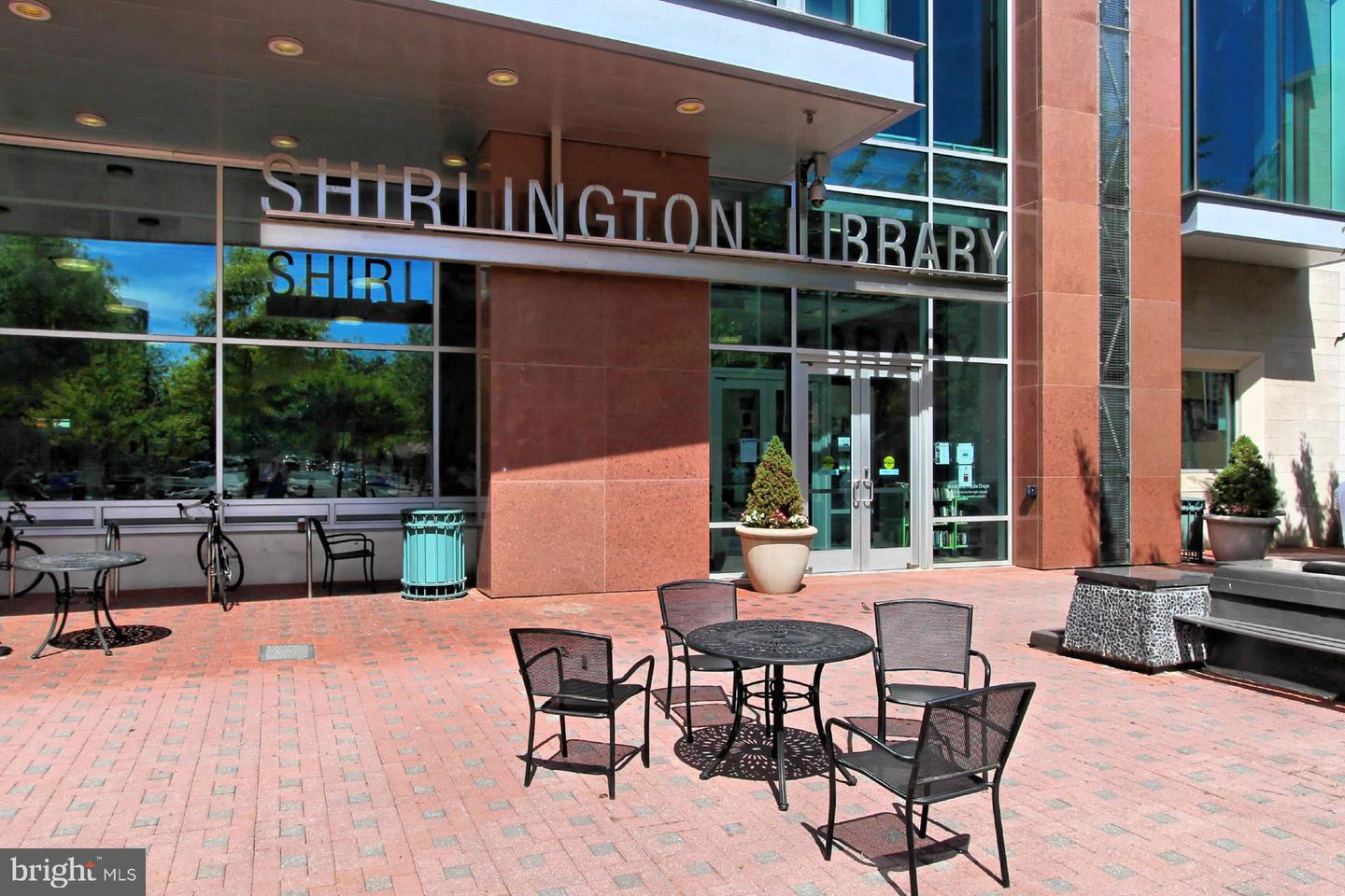 2330 S QUINCY ST #1, ARLINGTON, Virginia 22204, 2 Bedrooms Bedrooms, ,2 BathroomsBathrooms,Residential,For sale,2330 S QUINCY ST #1,VAAR2057352 MLS # VAAR2057352
