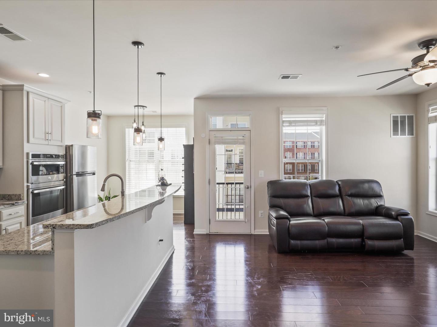 43205 THOROUGHFARE GAP TER, ASHBURN, Virginia 20148, 3 Bedrooms Bedrooms, ,2 BathroomsBathrooms,Residential,For sale,43205 THOROUGHFARE GAP TER,VALO2096174 MLS # VALO2096174