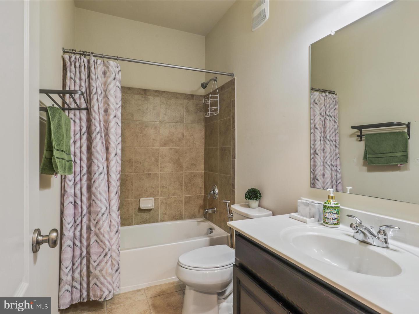 43205 THOROUGHFARE GAP TER, ASHBURN, Virginia 20148, 3 Bedrooms Bedrooms, ,2 BathroomsBathrooms,Residential,For sale,43205 THOROUGHFARE GAP TER,VALO2096174 MLS # VALO2096174