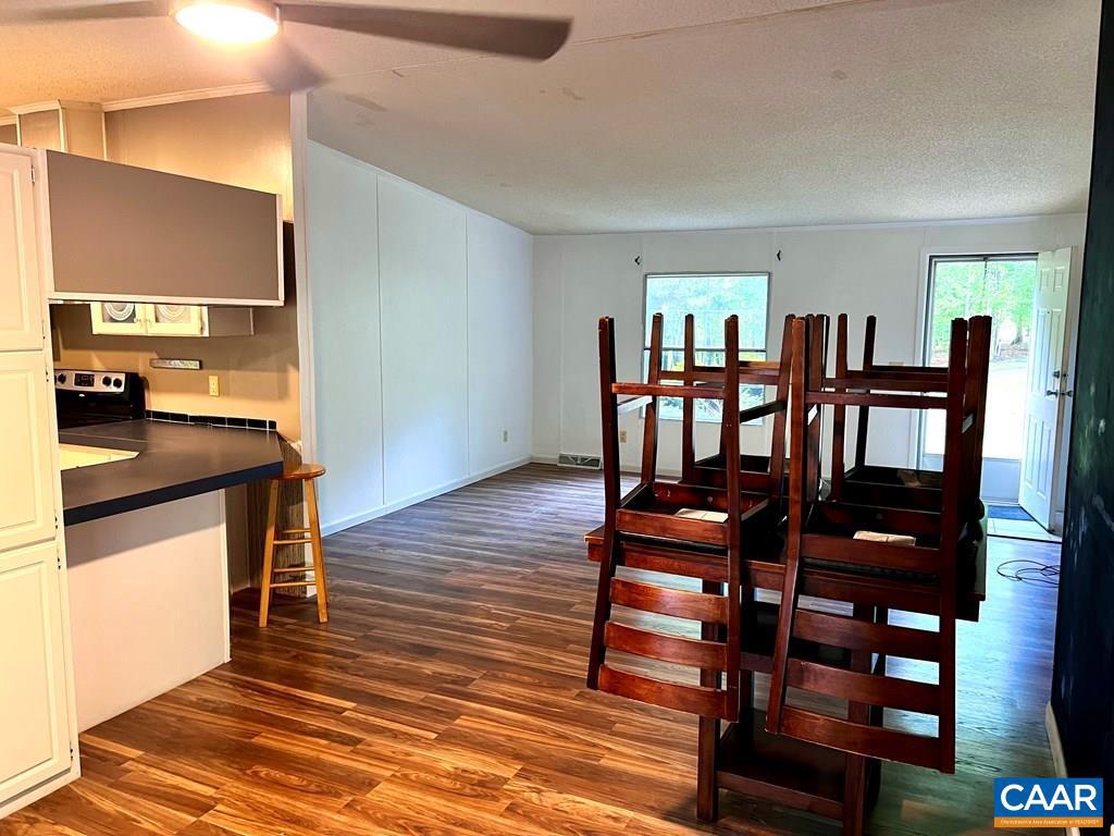 2096 SEVEN ELEVEN RD, CUMBERLAND, Virginia 23040, 3 Bedrooms Bedrooms, ,2 BathroomsBathrooms,Residential,For sale,2096 SEVEN ELEVEN RD,664392 MLS # 664392