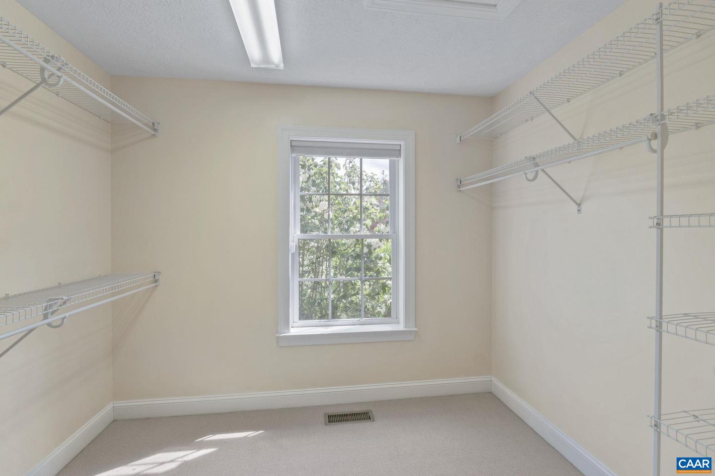 2508 THOMAS JEFFERSON PKWY, CHARLOTTESVILLE, Virginia 22902, 3 Bedrooms Bedrooms, ,2 BathroomsBathrooms,Residential,For sale,2508 THOMAS JEFFERSON PKWY,664396 MLS # 664396