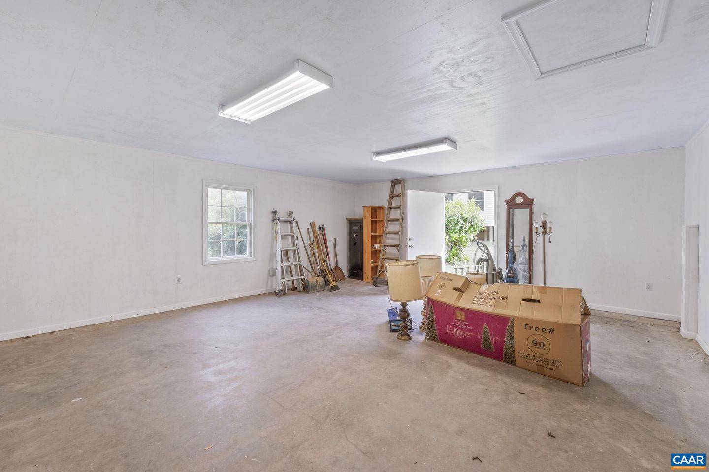 2508 THOMAS JEFFERSON PKWY, CHARLOTTESVILLE, Virginia 22902, 3 Bedrooms Bedrooms, ,2 BathroomsBathrooms,Residential,For sale,2508 THOMAS JEFFERSON PKWY,664396 MLS # 664396