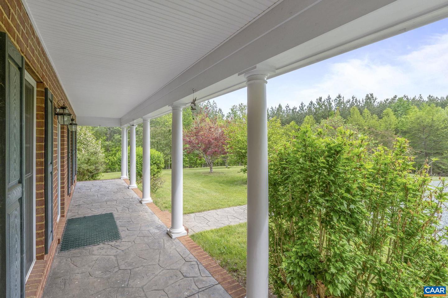 2508 THOMAS JEFFERSON PKWY, CHARLOTTESVILLE, Virginia 22902, 3 Bedrooms Bedrooms, ,2 BathroomsBathrooms,Residential,For sale,2508 THOMAS JEFFERSON PKWY,664396 MLS # 664396