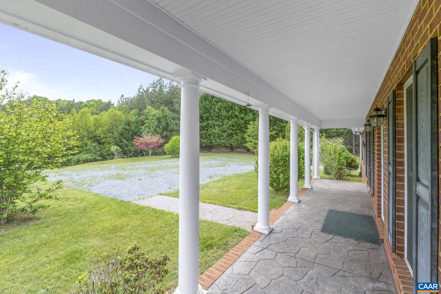 2508 THOMAS JEFFERSON PKWY, CHARLOTTESVILLE, Virginia 22902, 3 Bedrooms Bedrooms, ,2 BathroomsBathrooms,Residential,For sale,2508 THOMAS JEFFERSON PKWY,664396 MLS # 664396
