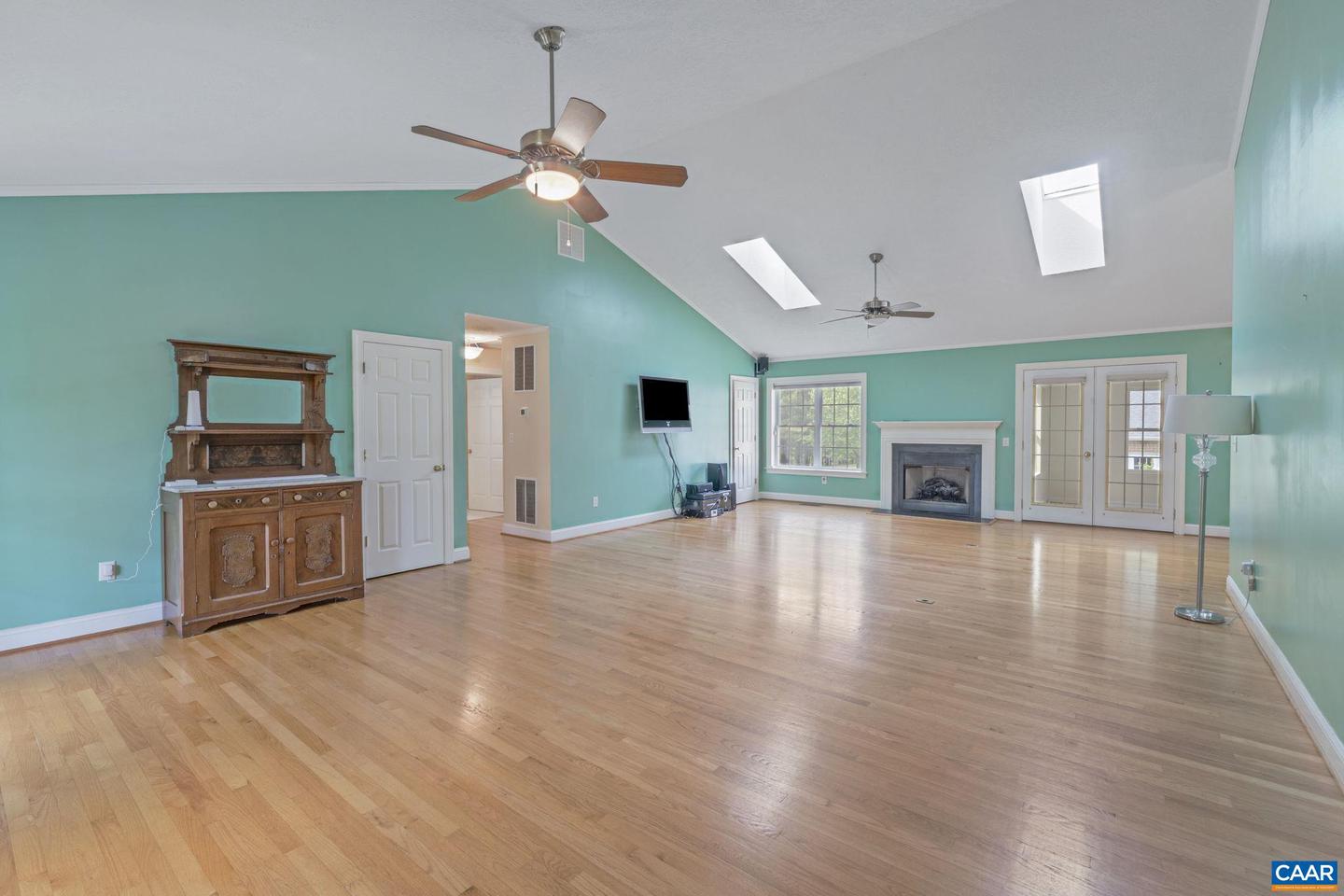 2508 THOMAS JEFFERSON PKWY, CHARLOTTESVILLE, Virginia 22902, 3 Bedrooms Bedrooms, ,2 BathroomsBathrooms,Residential,For sale,2508 THOMAS JEFFERSON PKWY,664396 MLS # 664396