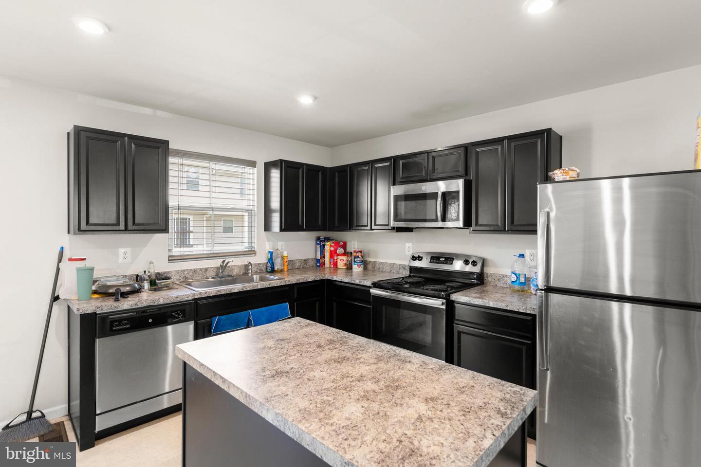 283 SAGE CIR, WINCHESTER, Virginia 22603, 3 Bedrooms Bedrooms, ,2 BathroomsBathrooms,Residential,For sale,283 SAGE CIR,VAFV2034064 MLS # VAFV2034064