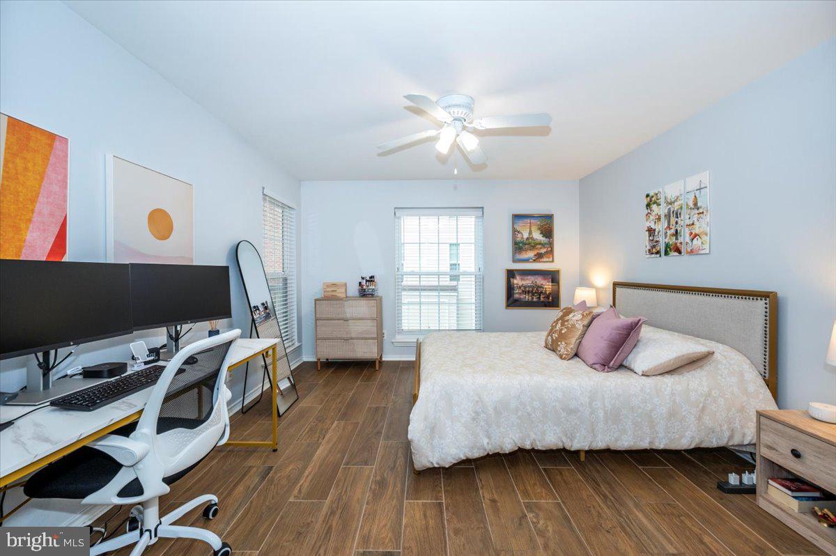 1536 LINCOLN WAY #201B, MCLEAN, Virginia 22102, 1 Bedroom Bedrooms, ,1 BathroomBathrooms,Residential,For sale,1536 LINCOLN WAY #201B,VAFX2240012 MLS # VAFX2240012