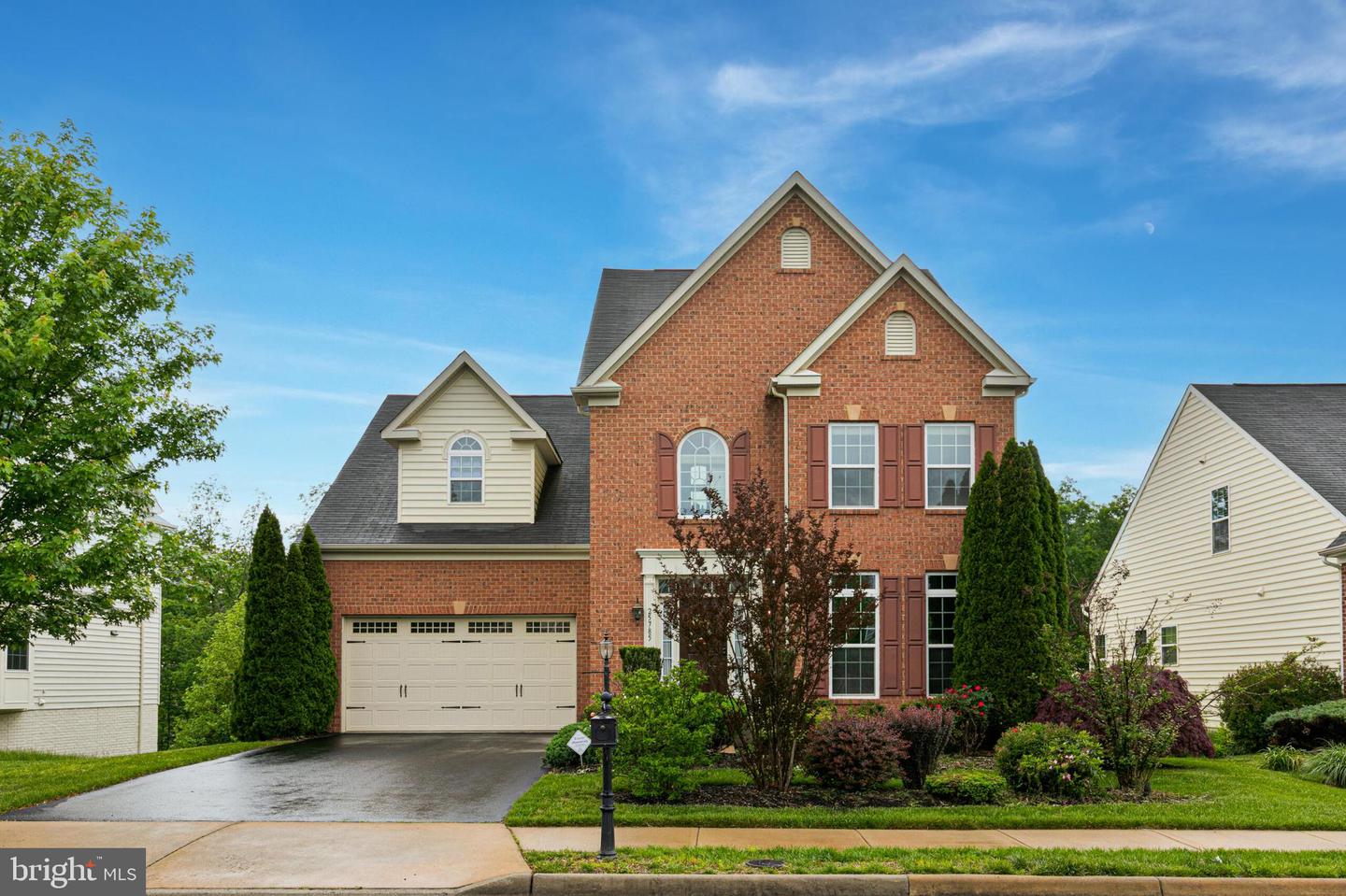 25785 RACING SUN DR, ALDIE, Virginia 20105, 4 Bedrooms Bedrooms, ,4 BathroomsBathrooms,Residential,For sale,25785 RACING SUN DR,VALO2096098 MLS # VALO2096098