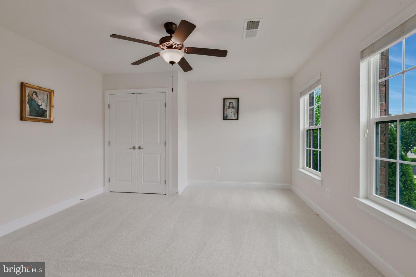 25785 RACING SUN DR, ALDIE, Virginia 20105, 4 Bedrooms Bedrooms, ,4 BathroomsBathrooms,Residential,For sale,25785 RACING SUN DR,VALO2096098 MLS # VALO2096098