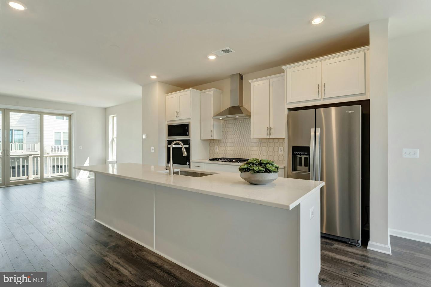 711 SAWBACK SQ NE, LEESBURG, Virginia 20176, 3 Bedrooms Bedrooms, ,2 BathroomsBathrooms,Residential,For sale,711 SAWBACK SQ NE,VALO2096102 MLS # VALO2096102