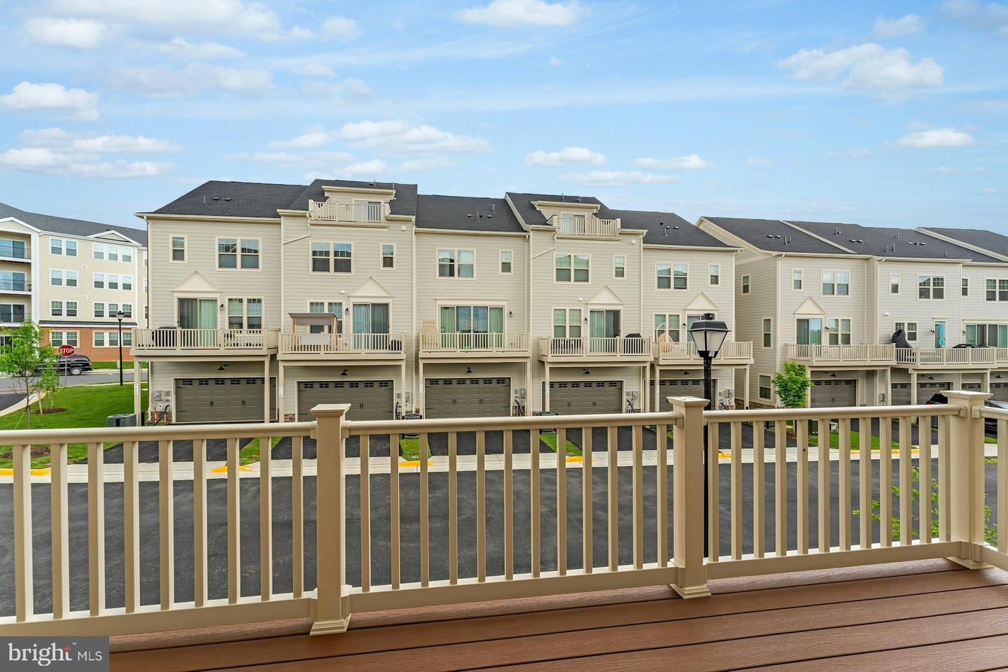 711 SAWBACK SQ NE, LEESBURG, Virginia 20176, 3 Bedrooms Bedrooms, ,2 BathroomsBathrooms,Residential,For sale,711 SAWBACK SQ NE,VALO2096102 MLS # VALO2096102