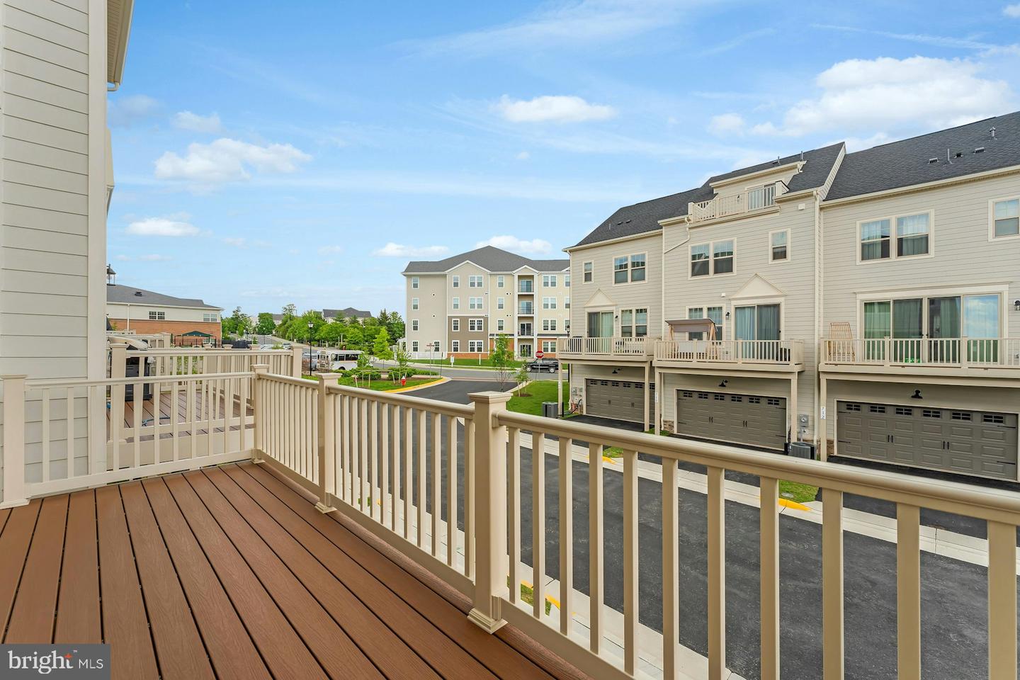 711 SAWBACK SQ NE, LEESBURG, Virginia 20176, 3 Bedrooms Bedrooms, ,2 BathroomsBathrooms,Residential,For sale,711 SAWBACK SQ NE,VALO2096102 MLS # VALO2096102