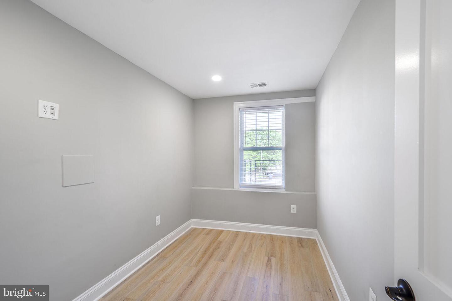 2025 3RD ST NE #1, WASHINGTON, District Of Columbia 20002, 4 Bedrooms Bedrooms, ,3 BathroomsBathrooms,Residential,For sale,2025 3RD ST NE #1,DCDC2200040 MLS # DCDC2200040