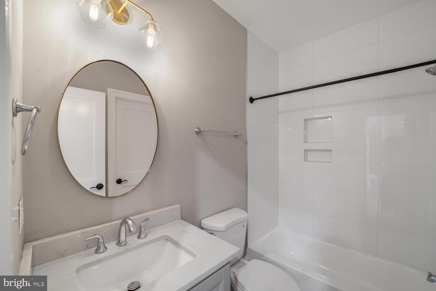 2025 3RD ST NE #1, WASHINGTON, District Of Columbia 20002, 4 Bedrooms Bedrooms, ,3 BathroomsBathrooms,Residential,For sale,2025 3RD ST NE #1,DCDC2200040 MLS # DCDC2200040