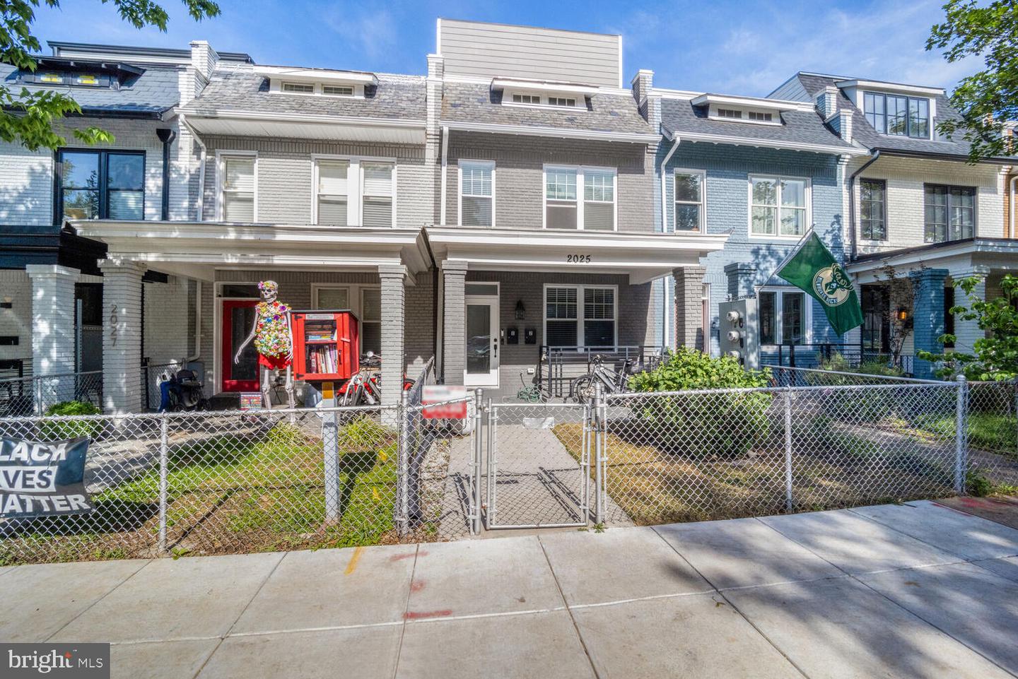 2025 3RD ST NE #1, WASHINGTON, District Of Columbia 20002, 4 Bedrooms Bedrooms, ,3 BathroomsBathrooms,Residential,For sale,2025 3RD ST NE #1,DCDC2200040 MLS # DCDC2200040