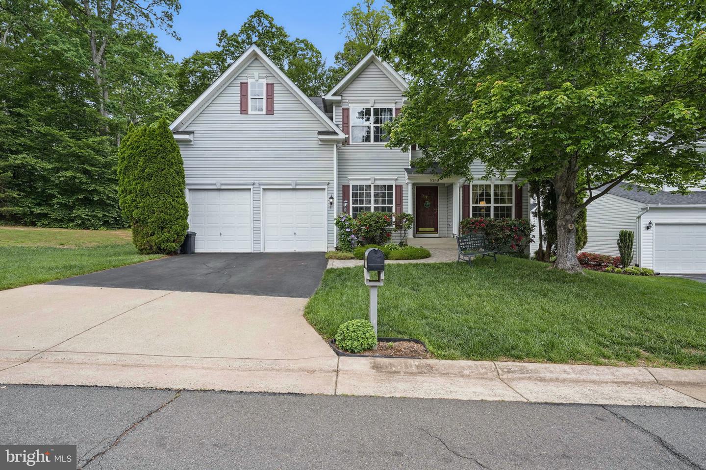 5280 GUNSTON HALL DR, WOODBRIDGE, Virginia 22193, 5 Bedrooms Bedrooms, ,3 BathroomsBathrooms,Residential,For sale,5280 GUNSTON HALL DR,VAPW2094418 MLS # VAPW2094418