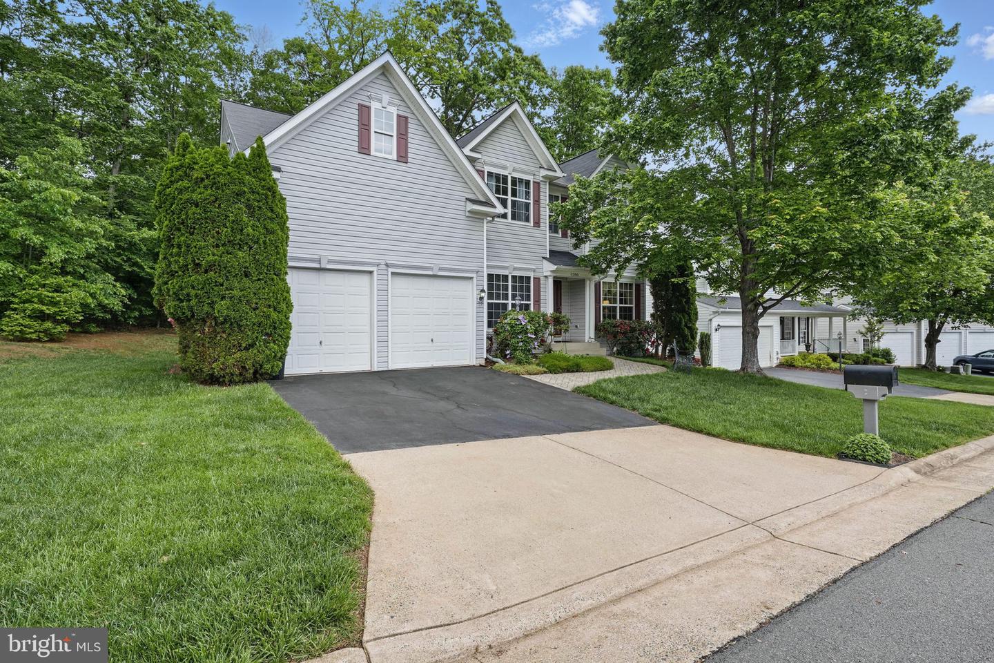 5280 GUNSTON HALL DR, WOODBRIDGE, Virginia 22193, 5 Bedrooms Bedrooms, ,3 BathroomsBathrooms,Residential,For sale,5280 GUNSTON HALL DR,VAPW2094418 MLS # VAPW2094418