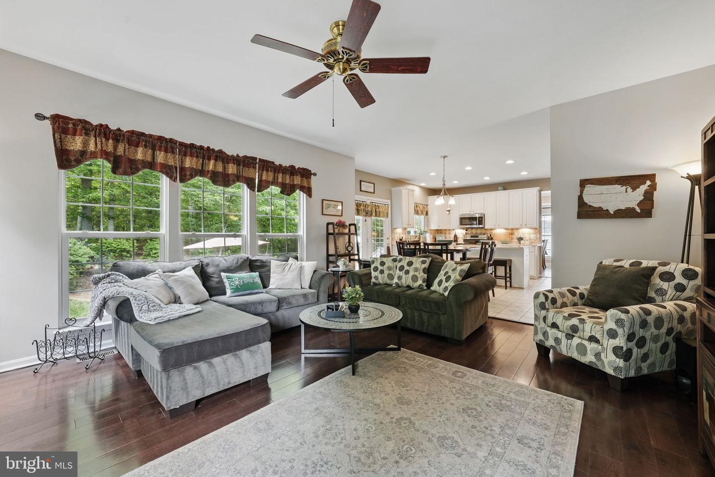5280 GUNSTON HALL DR, WOODBRIDGE, Virginia 22193, 5 Bedrooms Bedrooms, ,3 BathroomsBathrooms,Residential,For sale,5280 GUNSTON HALL DR,VAPW2094418 MLS # VAPW2094418