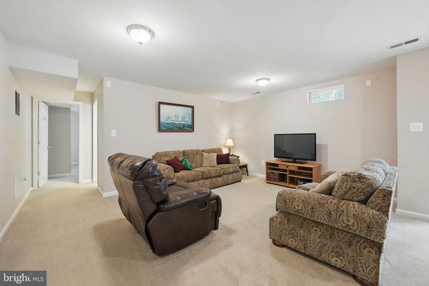5280 GUNSTON HALL DR, WOODBRIDGE, Virginia 22193, 5 Bedrooms Bedrooms, ,3 BathroomsBathrooms,Residential,For sale,5280 GUNSTON HALL DR,VAPW2094418 MLS # VAPW2094418