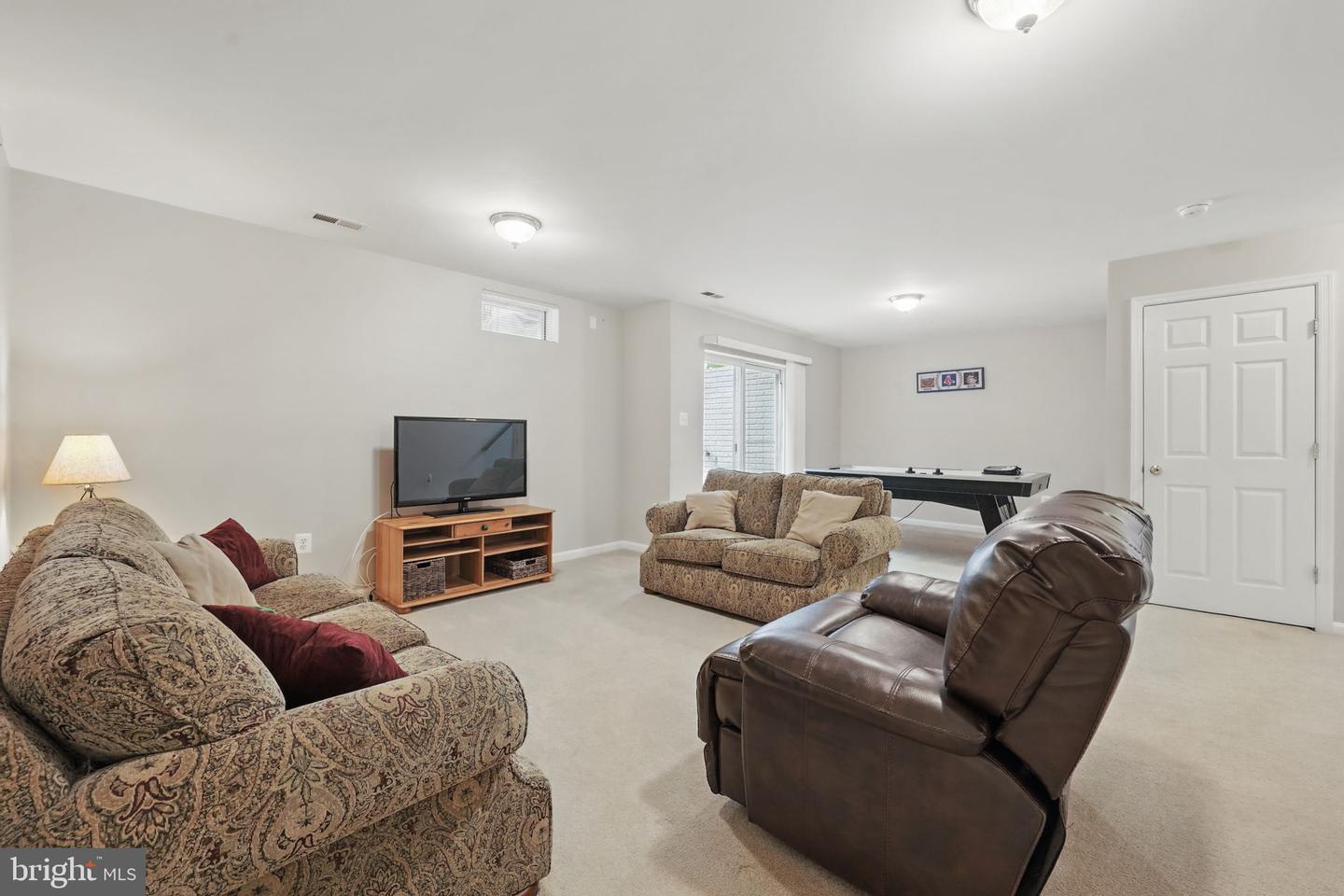 5280 GUNSTON HALL DR, WOODBRIDGE, Virginia 22193, 5 Bedrooms Bedrooms, ,3 BathroomsBathrooms,Residential,For sale,5280 GUNSTON HALL DR,VAPW2094418 MLS # VAPW2094418