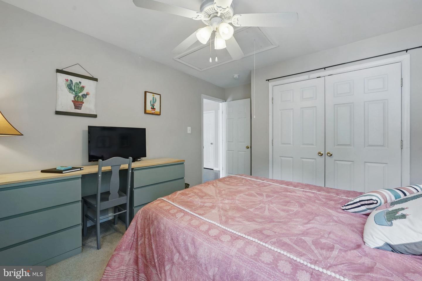 5280 GUNSTON HALL DR, WOODBRIDGE, Virginia 22193, 5 Bedrooms Bedrooms, ,3 BathroomsBathrooms,Residential,For sale,5280 GUNSTON HALL DR,VAPW2094418 MLS # VAPW2094418