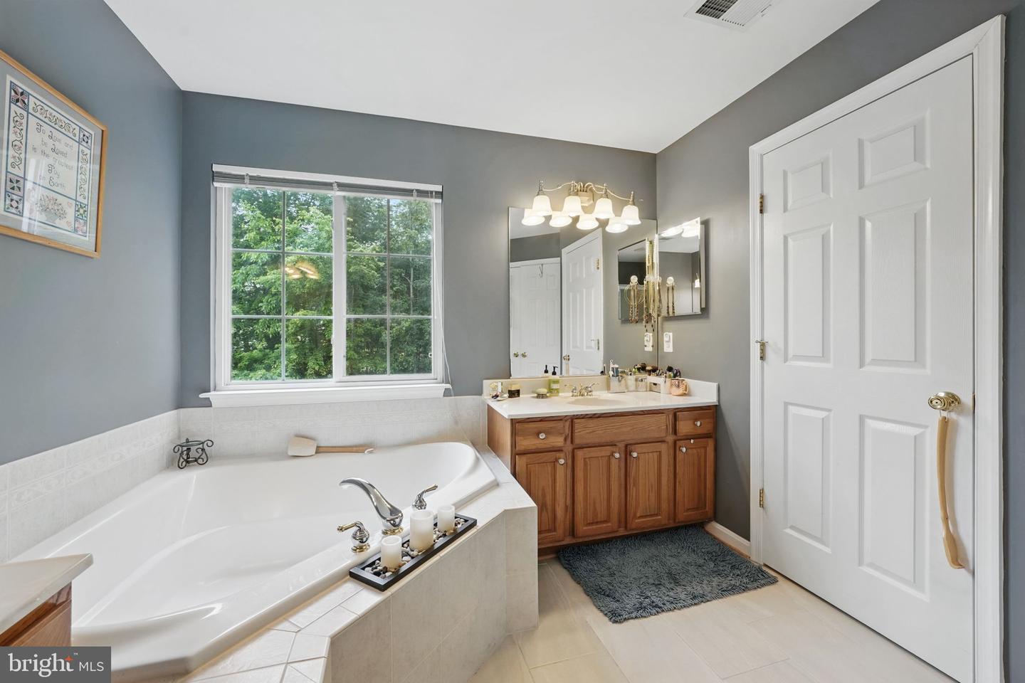 5280 GUNSTON HALL DR, WOODBRIDGE, Virginia 22193, 5 Bedrooms Bedrooms, ,3 BathroomsBathrooms,Residential,For sale,5280 GUNSTON HALL DR,VAPW2094418 MLS # VAPW2094418