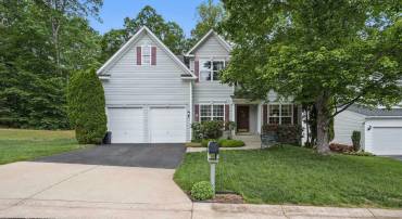 5280 GUNSTON HALL DR, WOODBRIDGE, Virginia 22193, 5 Bedrooms Bedrooms, ,3 BathroomsBathrooms,Residential,For sale,5280 GUNSTON HALL DR,VAPW2094418 MLS # VAPW2094418
