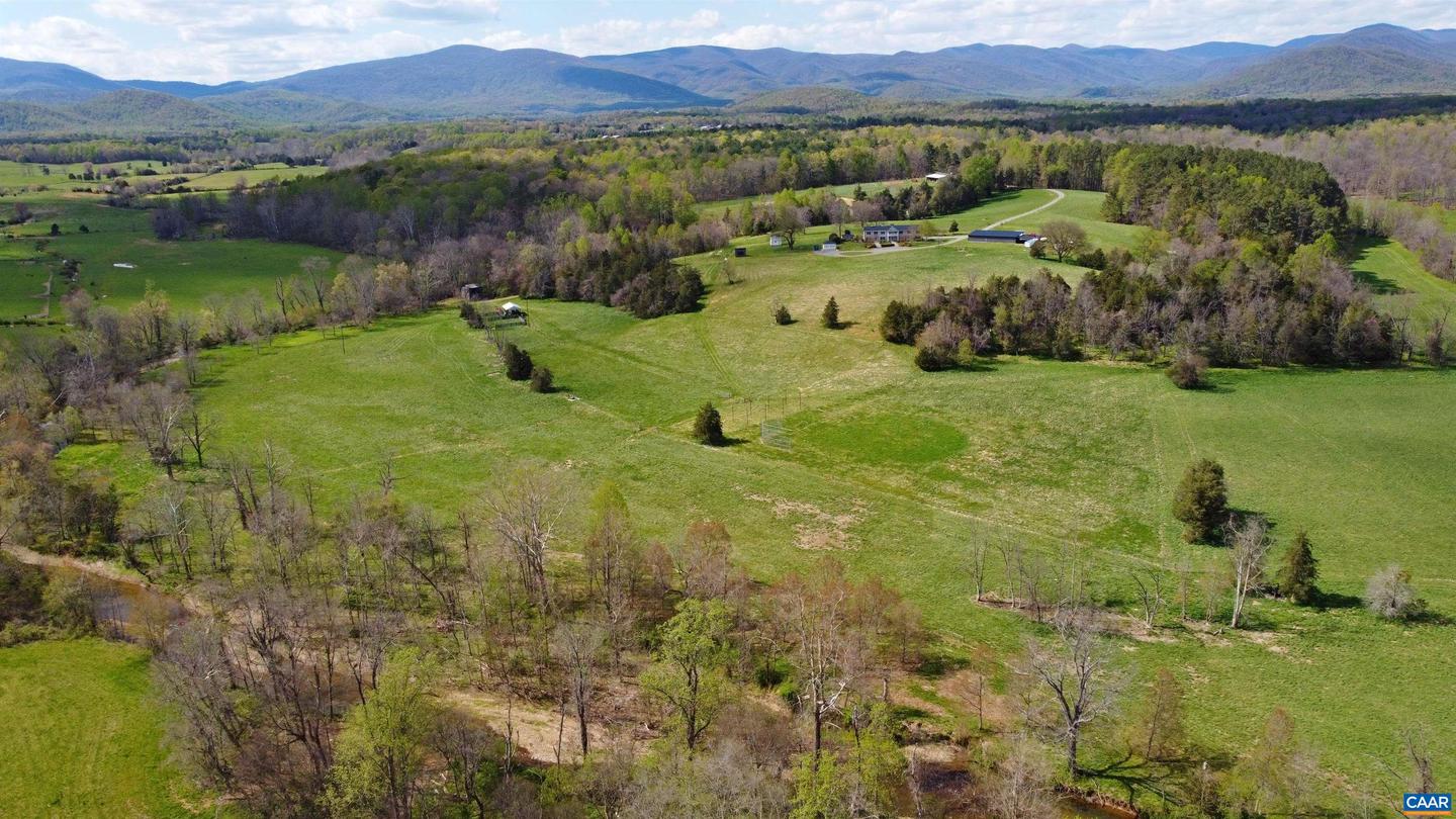 928 SLATE MILL RD, STANARDSVILLE, Virginia 22973, 6 Bedrooms Bedrooms, ,5 BathroomsBathrooms,Residential,For sale,928 SLATE MILL RD,664371 MLS # 664371