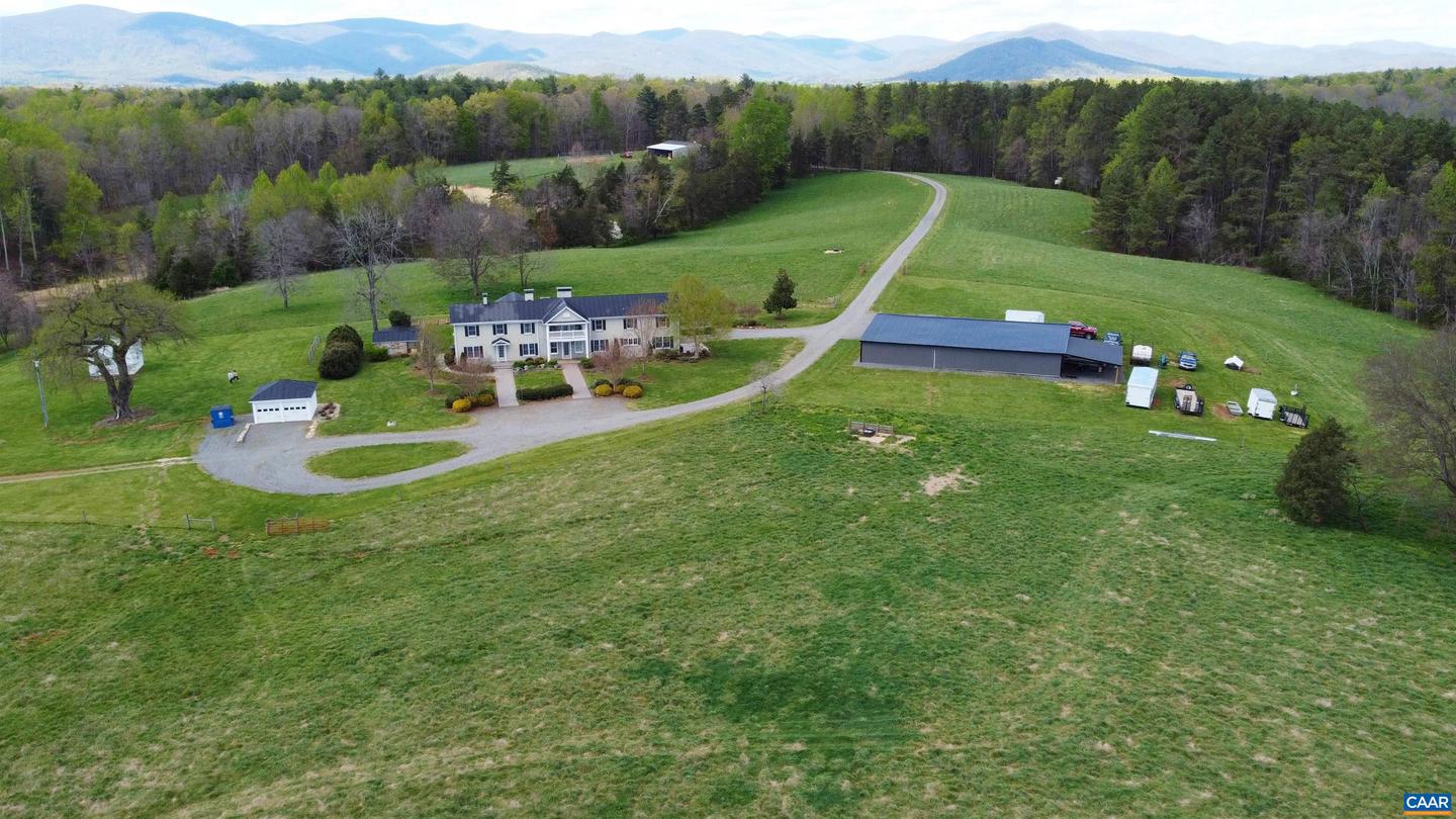 928 SLATE MILL RD, STANARDSVILLE, Virginia 22973, 6 Bedrooms Bedrooms, ,5 BathroomsBathrooms,Residential,For sale,928 SLATE MILL RD,664371 MLS # 664371