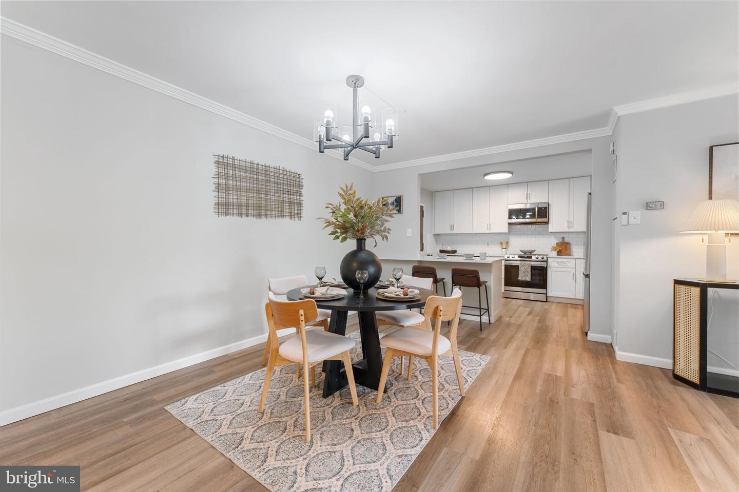 1800 OLD MEADOW RD #1414, MCLEAN, Virginia 22102, 2 Bedrooms Bedrooms, ,2 BathroomsBathrooms,Residential,For sale,1800 OLD MEADOW RD #1414,VAFX2240120 MLS # VAFX2240120