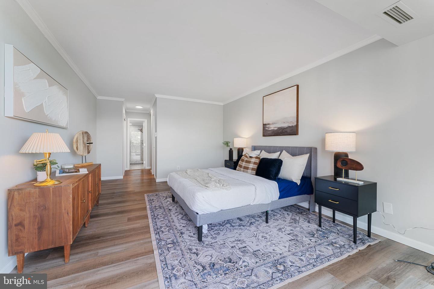 1800 OLD MEADOW RD #1414, MCLEAN, Virginia 22102, 2 Bedrooms Bedrooms, ,2 BathroomsBathrooms,Residential,For sale,1800 OLD MEADOW RD #1414,VAFX2240120 MLS # VAFX2240120