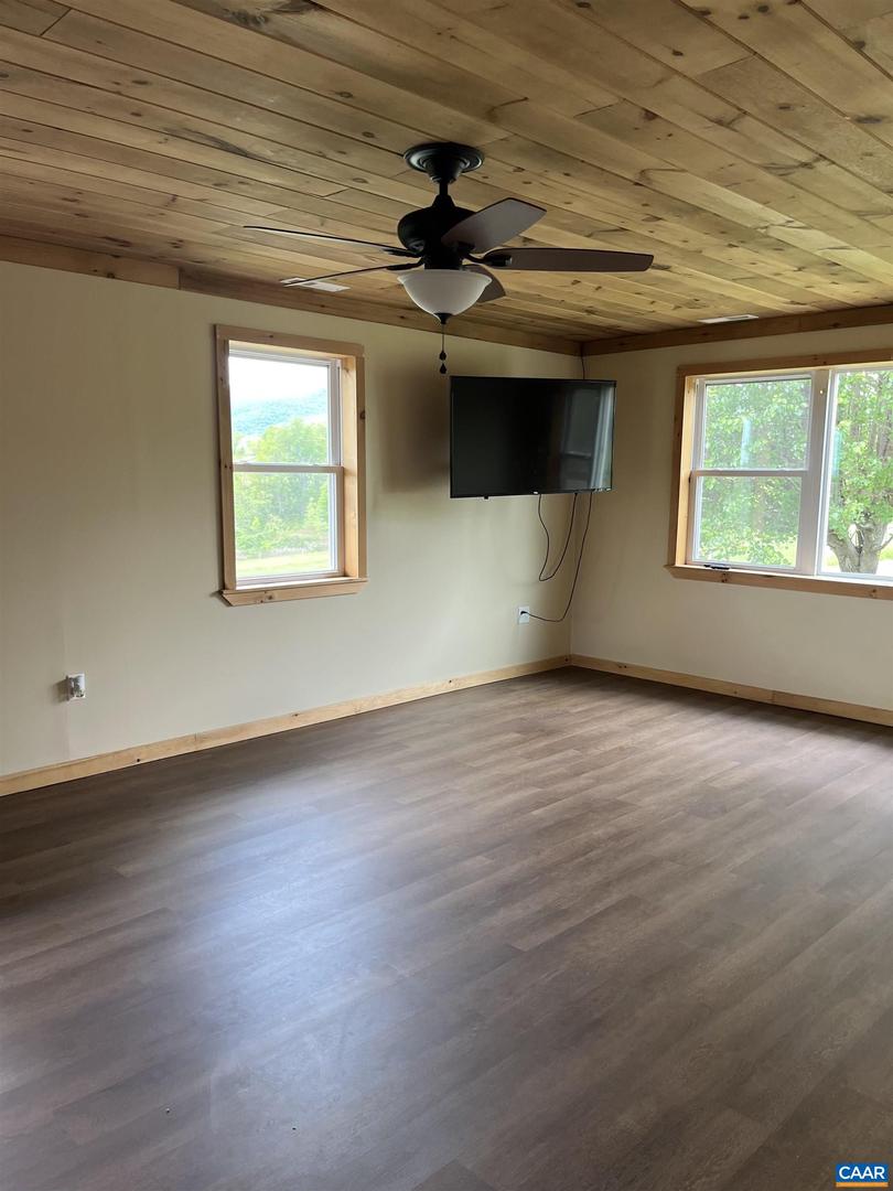 1507 HEWITT RD, SWOOPE, Virginia 24479, 3 Bedrooms Bedrooms, ,1 BathroomBathrooms,Residential,For sale,1507 HEWITT RD,664376 MLS # 664376