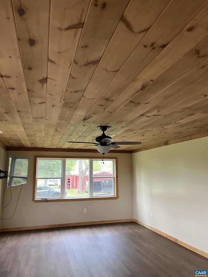 1507 HEWITT RD, SWOOPE, Virginia 24479, 3 Bedrooms Bedrooms, ,1 BathroomBathrooms,Residential,For sale,1507 HEWITT RD,664376 MLS # 664376