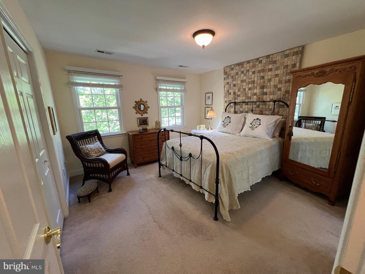 211 PRINCE EDWARD ST, FREDERICKSBURG, Virginia 22401, 3 Bedrooms Bedrooms, ,2 BathroomsBathrooms,Residential,For sale,211 PRINCE EDWARD ST,VAFB2008118 MLS # VAFB2008118