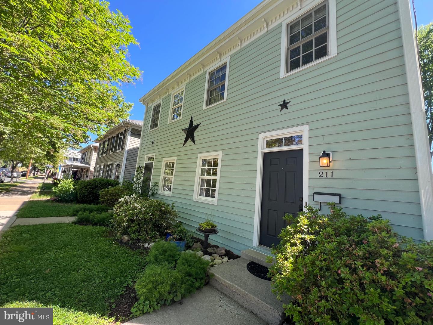 211 PRINCE EDWARD ST, FREDERICKSBURG, Virginia 22401, 3 Bedrooms Bedrooms, ,2 BathroomsBathrooms,Residential,For sale,211 PRINCE EDWARD ST,VAFB2008118 MLS # VAFB2008118
