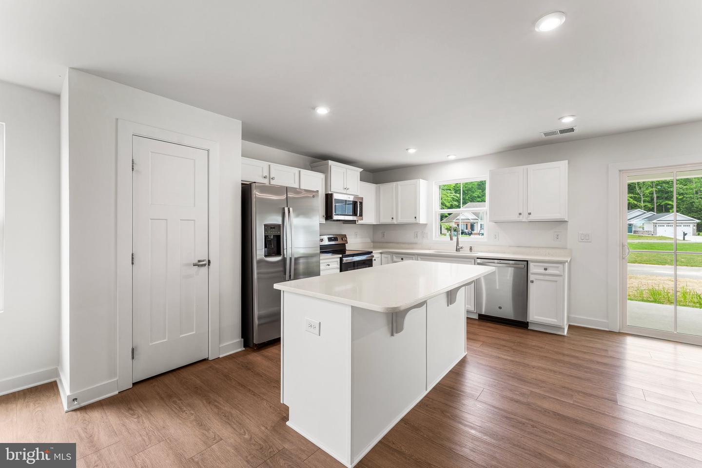 71 BRAXTON WAY, KILMARNOCK, Virginia 22482, 3 Bedrooms Bedrooms, 6 Rooms Rooms,2 BathroomsBathrooms,Residential,For sale,71 BRAXTON WAY,VALV2000792 MLS # VALV2000792