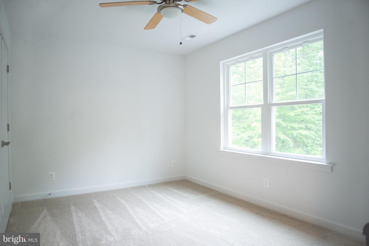 10815 LAKE SHORE LN, FREDERICKSBURG, Virginia 22407, 4 Bedrooms Bedrooms, ,3 BathroomsBathrooms,Residential,For sale,10815 LAKE SHORE LN,VASP2033048 MLS # VASP2033048