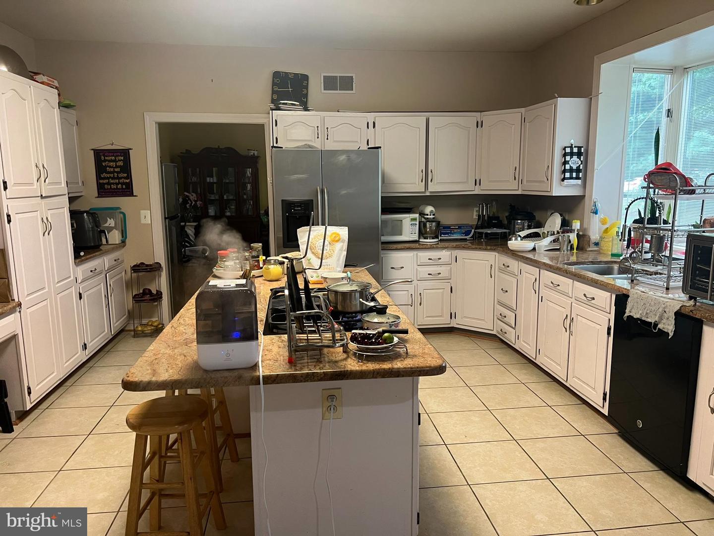 15202 WETHERBURN DR, CENTREVILLE, Virginia 20120, 6 Bedrooms Bedrooms, 2 Rooms Rooms,5 BathroomsBathrooms,Residential,For sale,15202 WETHERBURN DR,VAFX2240300 MLS # VAFX2240300