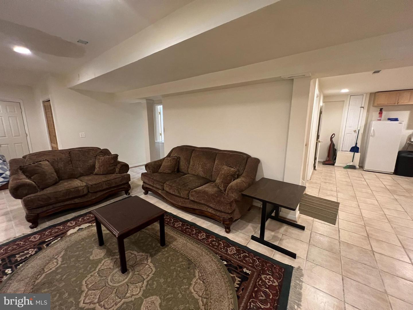 15202 WETHERBURN DR, CENTREVILLE, Virginia 20120, 6 Bedrooms Bedrooms, 2 Rooms Rooms,5 BathroomsBathrooms,Residential,For sale,15202 WETHERBURN DR,VAFX2240300 MLS # VAFX2240300