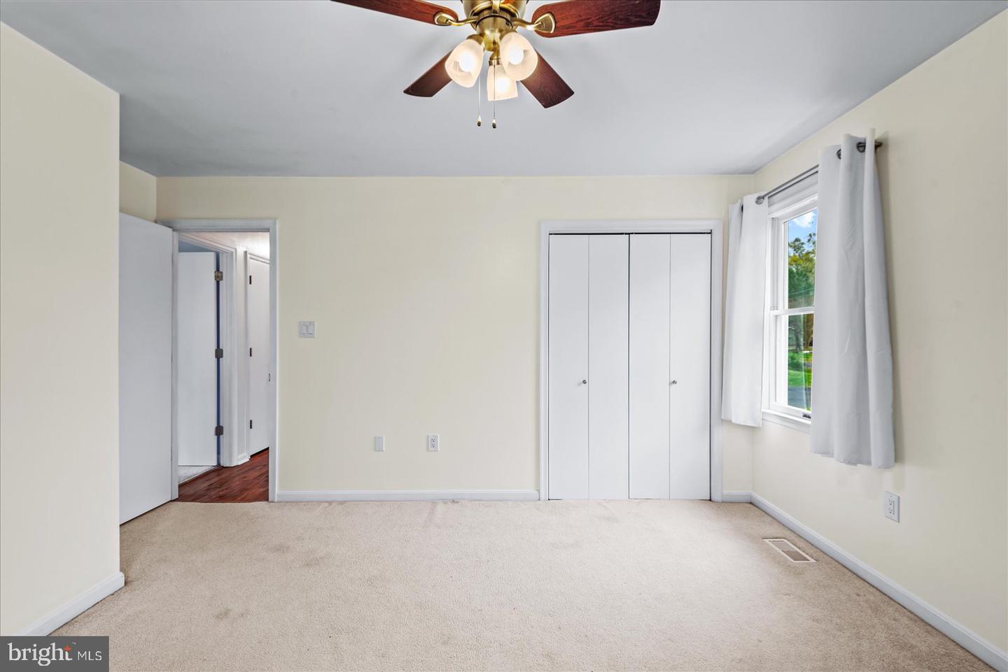 137 SEBASTIAN AVE, COLONIAL BEACH, Virginia 22443, 3 Bedrooms Bedrooms, ,2 BathroomsBathrooms,Residential,For sale,137 SEBASTIAN AVE,VAWE2008564 MLS # VAWE2008564
